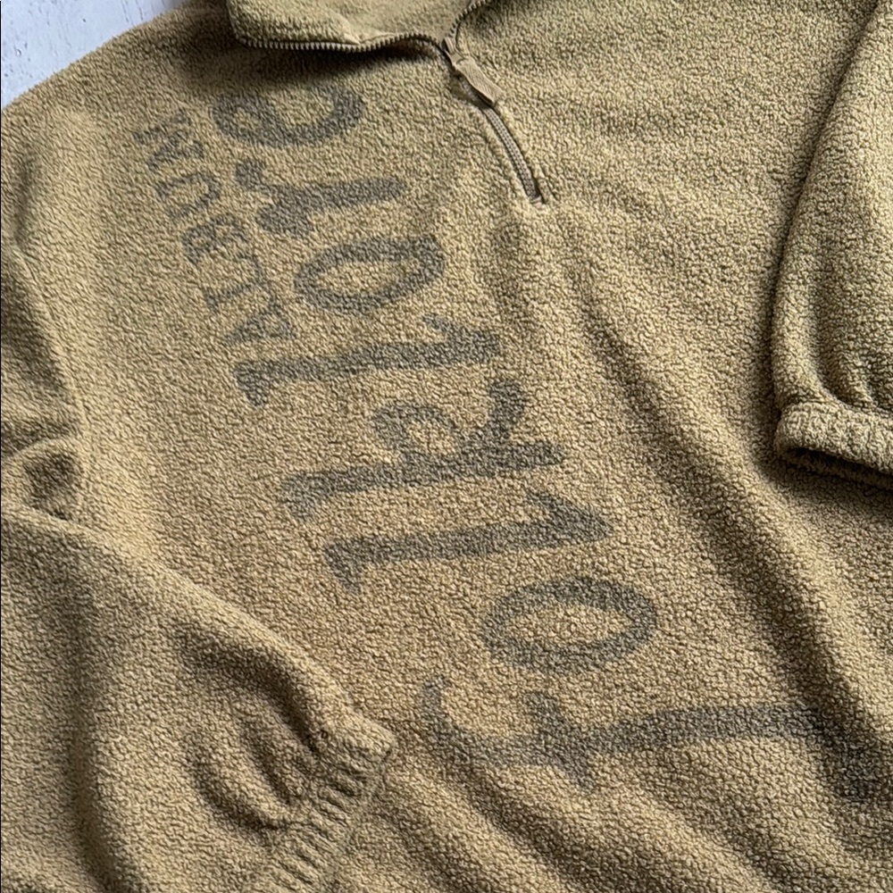 Women’s TAYLOR SWIFT Folklore Album  Sherpa Sweater Size 4X - Picture 4 of 9